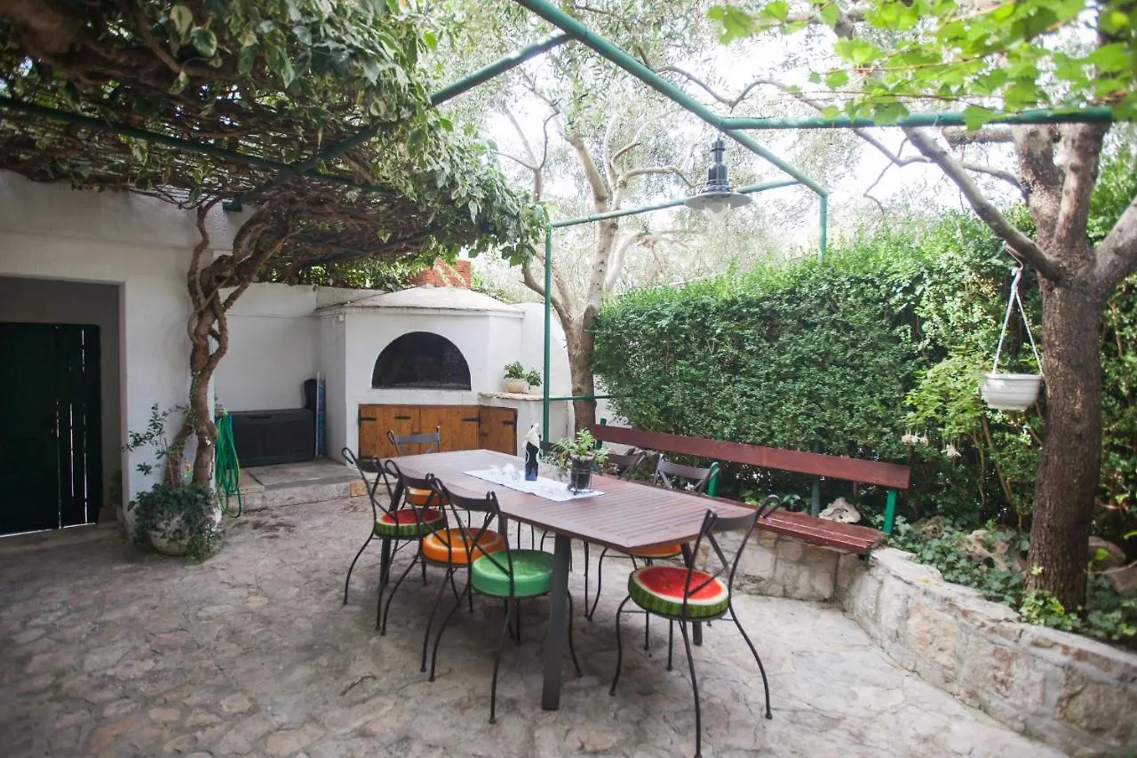 Promaja Villa Kastela