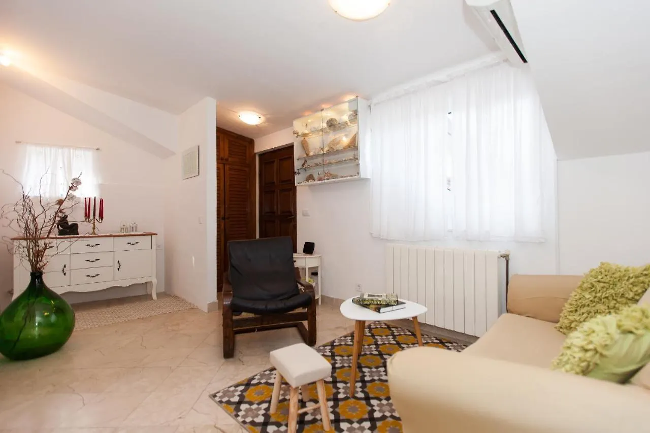 Holiday home Promaja Villa Kastela